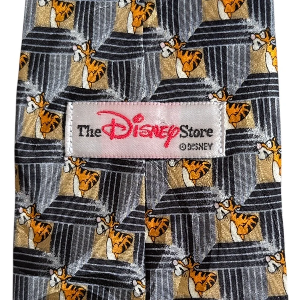 EUC Lot of 5 Character Ties Pooh Mickey Scooby Woody Tigger